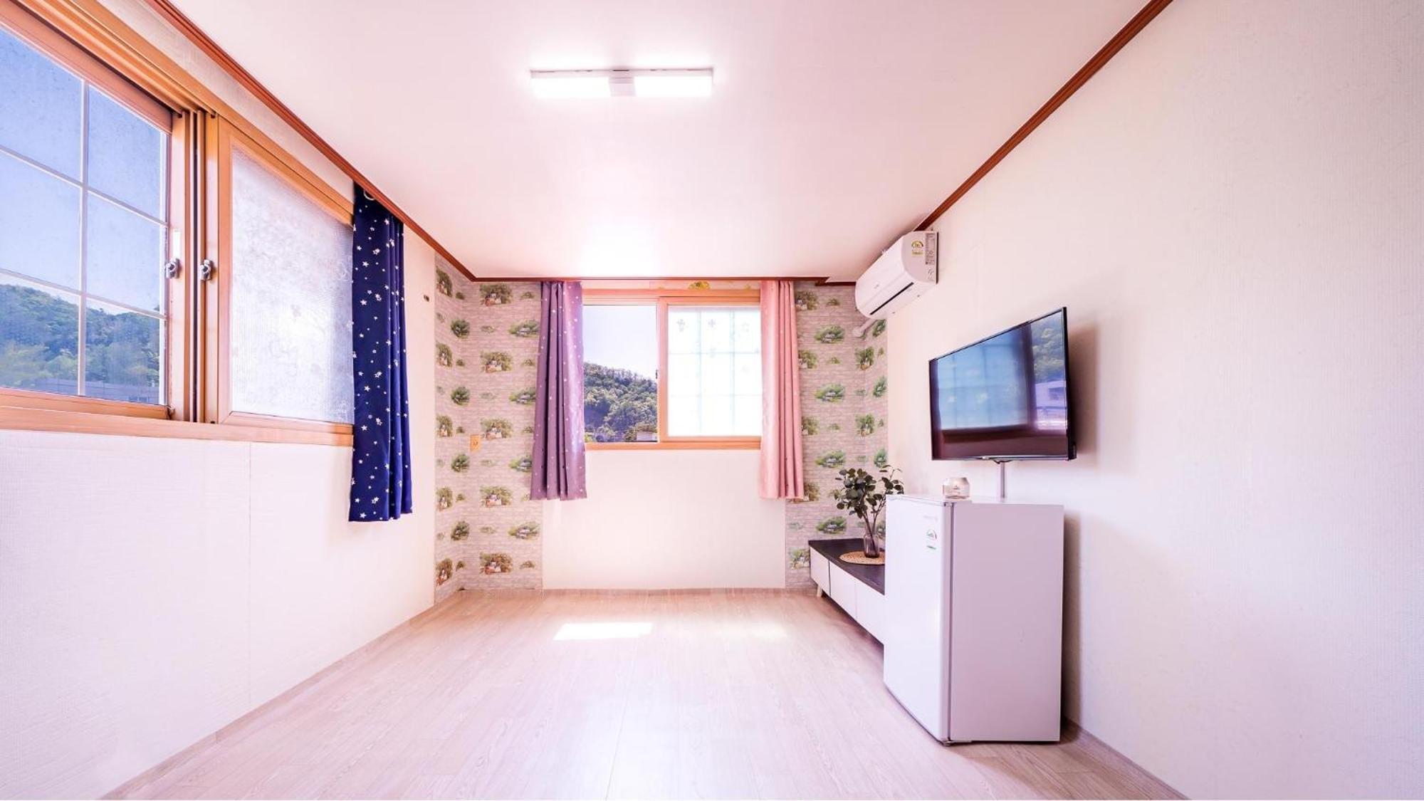 Gangchon Pine Hill Pension Chuncheon Zimmer foto