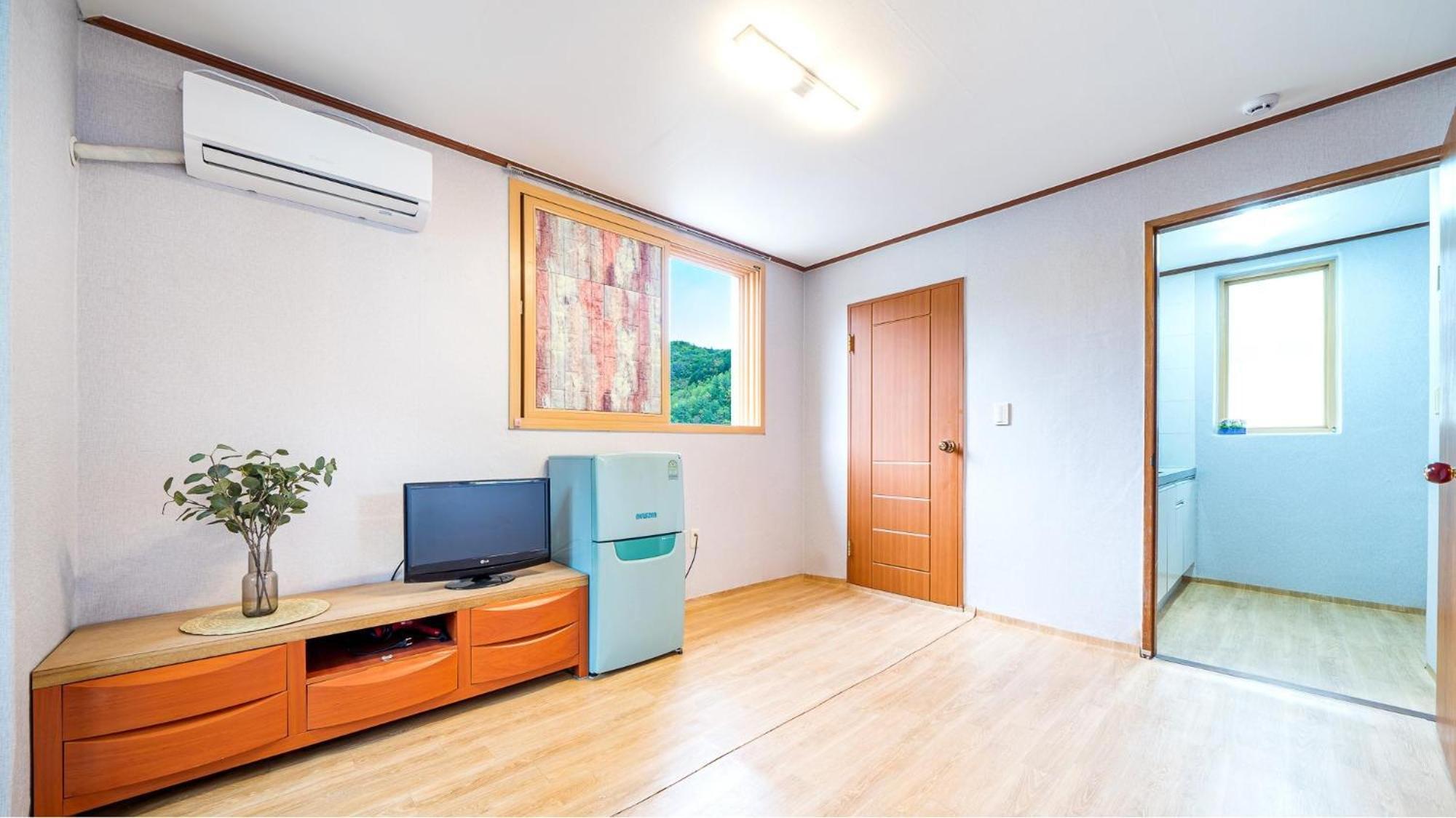 Gangchon Pine Hill Pension Chuncheon Zimmer foto